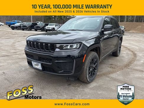 New 2026 Jeep Grand Cherokee Altitude AWD/4WD image 1