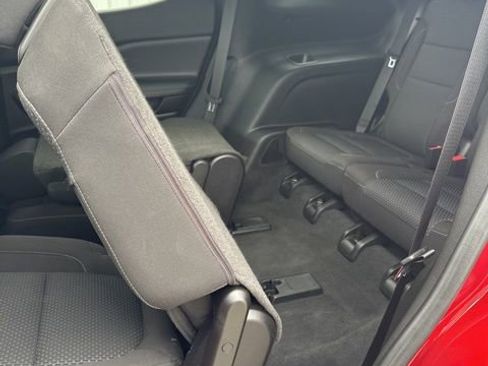 Used 2023 GMC Acadia SLE w/ Driver Convenience Package FWD image 52