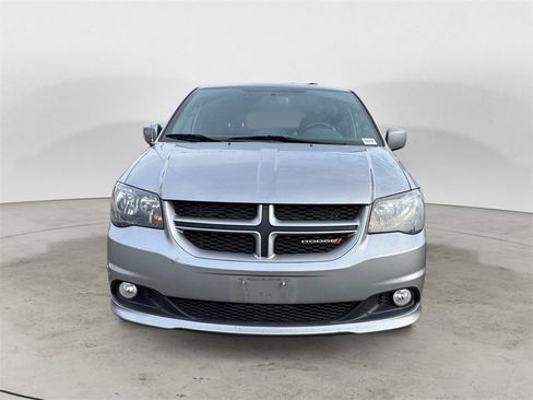 Used 2018 Dodge Grand Caravan GT image 5