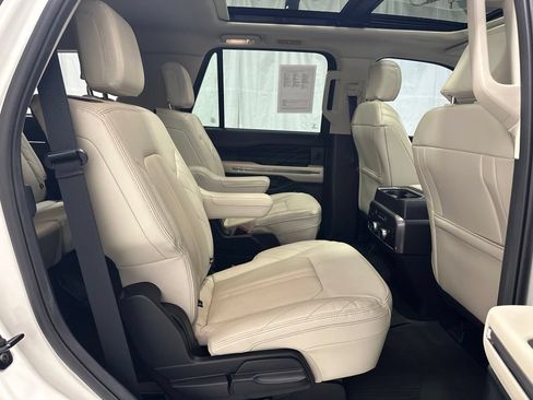 Used 2021 Ford Expedition Platinum AWD/4WD image 55