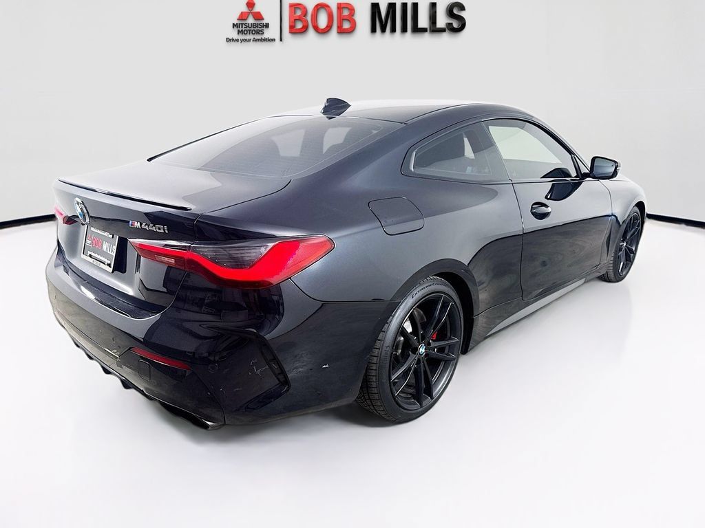 Used 2022 BMW M440i Coupe RWD image 7