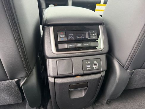 New 2026 Subaru Ascent Premium image 15