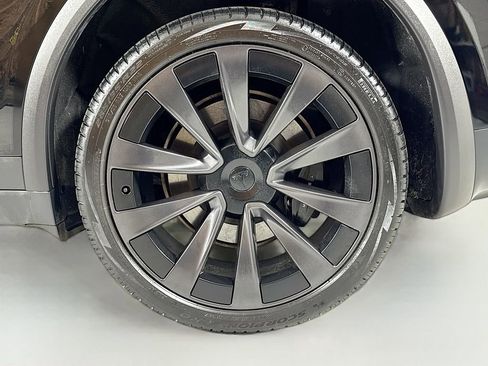 Used 2023 Tesla Model X AWD/4WD image 10