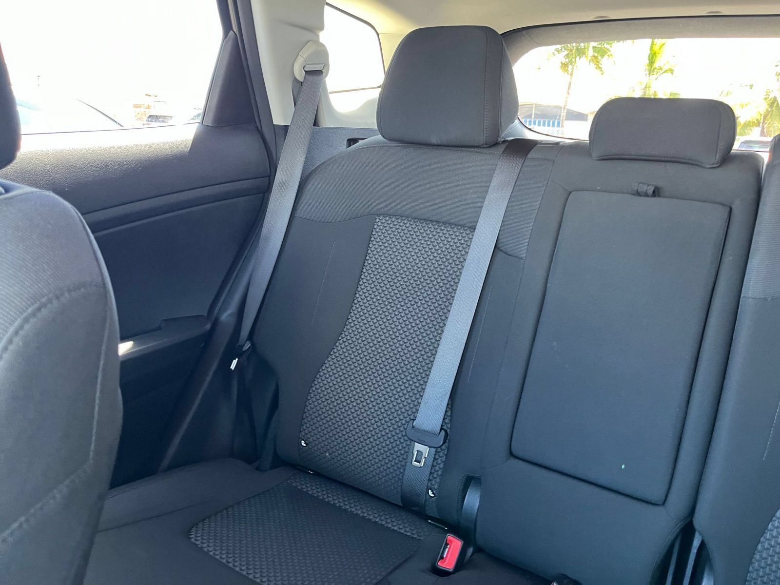 Used 2025 Kia Sportage LX FWD image 36