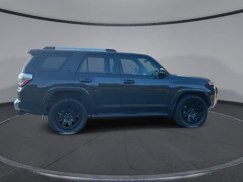 Used 2024 Toyota 4Runner SR5 Premium RWD image 9