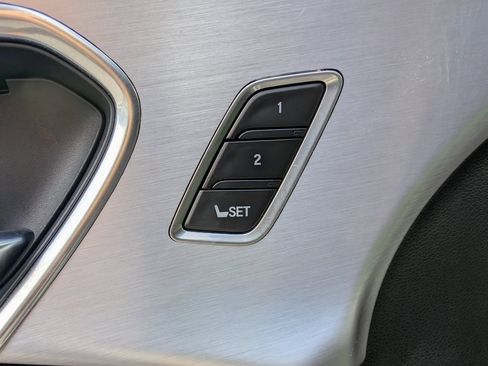 Used 2021 Acura RDX w/ Technology Package image 16