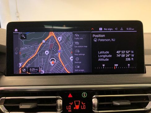 Used 2022 BMW X4 xDrive30i w/ M Sport Package 2 AWD/4WD image 26