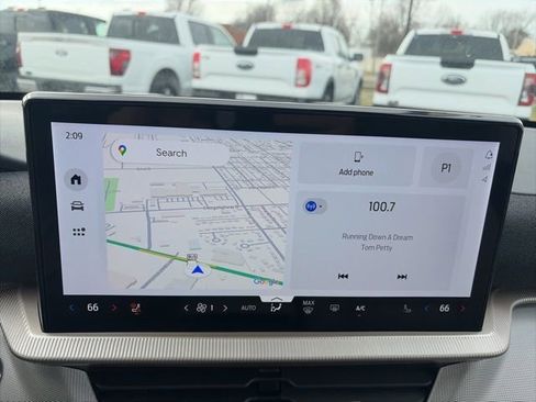 New 2026 Ford Explorer Active w/ Active Comfort Package image 22