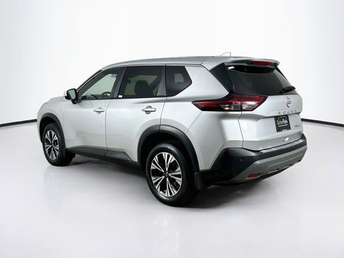 Used 2023 Nissan Rogue SV AWD/4WD image 5