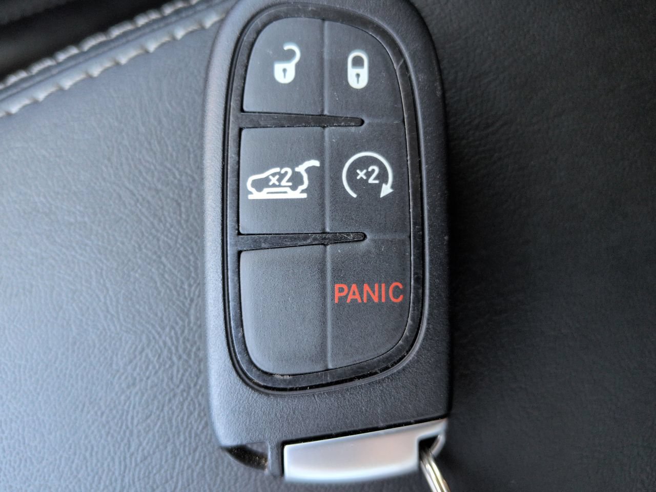 Used 2023 Jeep Cherokee Altitude Lux AWD/4WD image 31