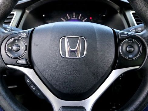 Used 2015 Honda Civic SE image 11