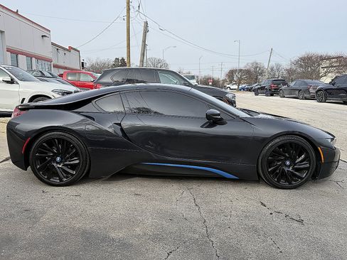 Used 2015 BMW i8 image 6