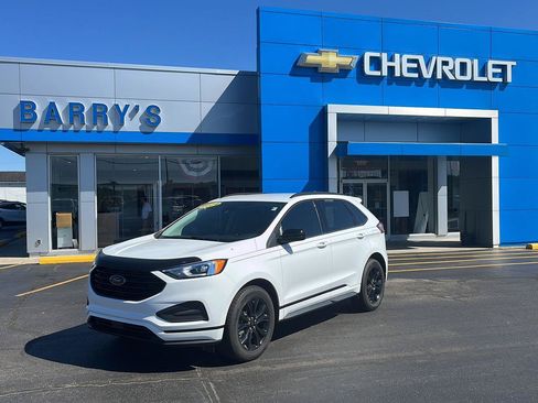 Used 2024 Ford Edge SE w/ Black Appearance Package AWD/4WD image 1