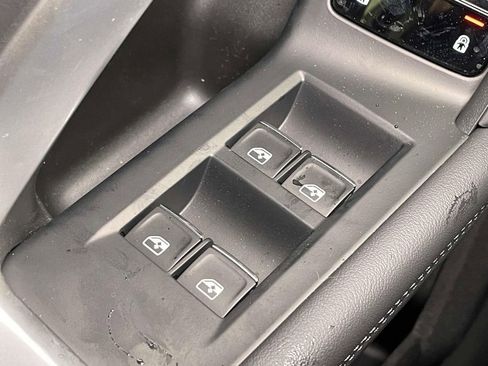 New 2025 Audi Q5 Premium Plus image 37