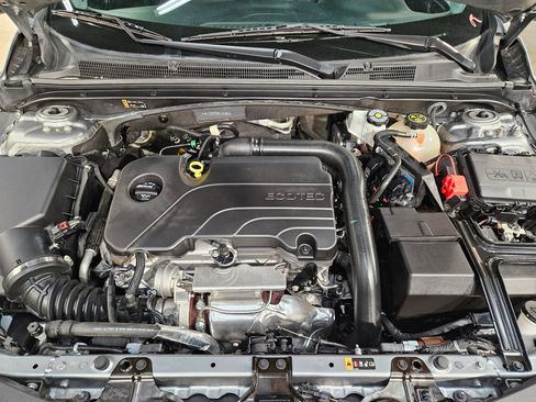 Used 2024 Chevrolet Malibu LT FWD image 19