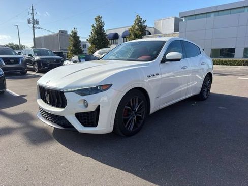 Used 2019 Maserati Levante GranSport AWD/4WD image 2