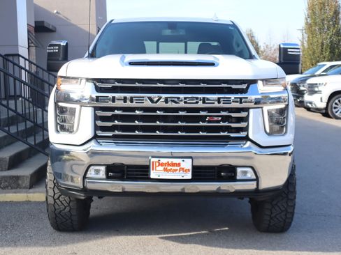 Used 2021 Chevrolet Silverado 2500 LTZ w/ LTZ Convenience Package image 4