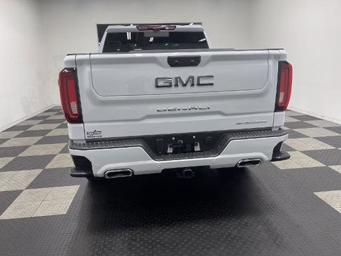 New 2026 GMC Sierra 1500 Denali Ultimate image 3