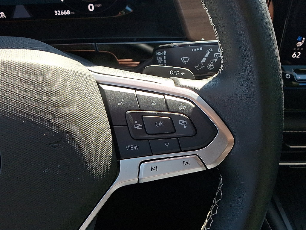 Used 2026 Volkswagen Atlas SE AWD/4WD image 24