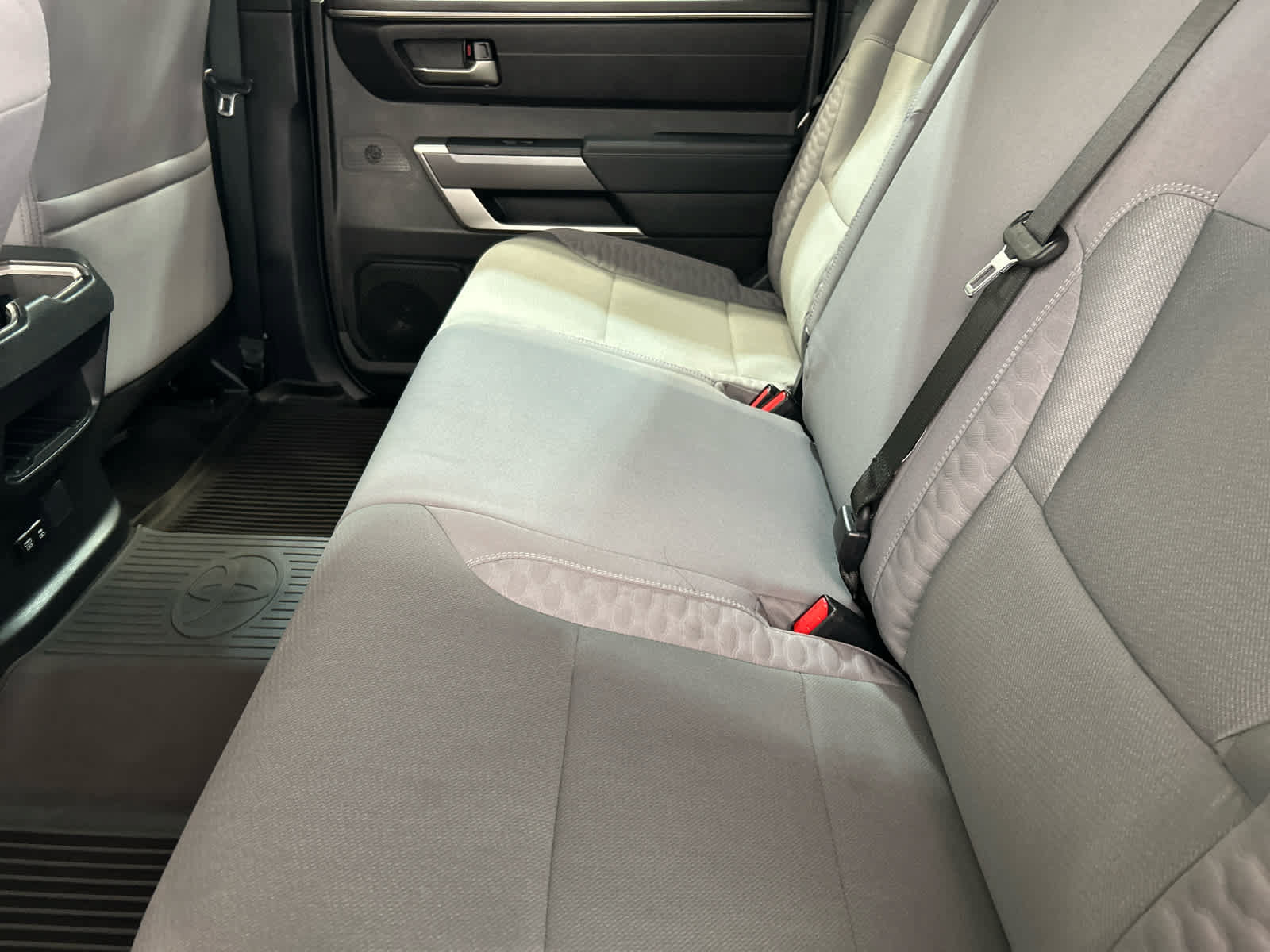 Used 2025 Toyota Tundra SR5 AWD/4WD image 5