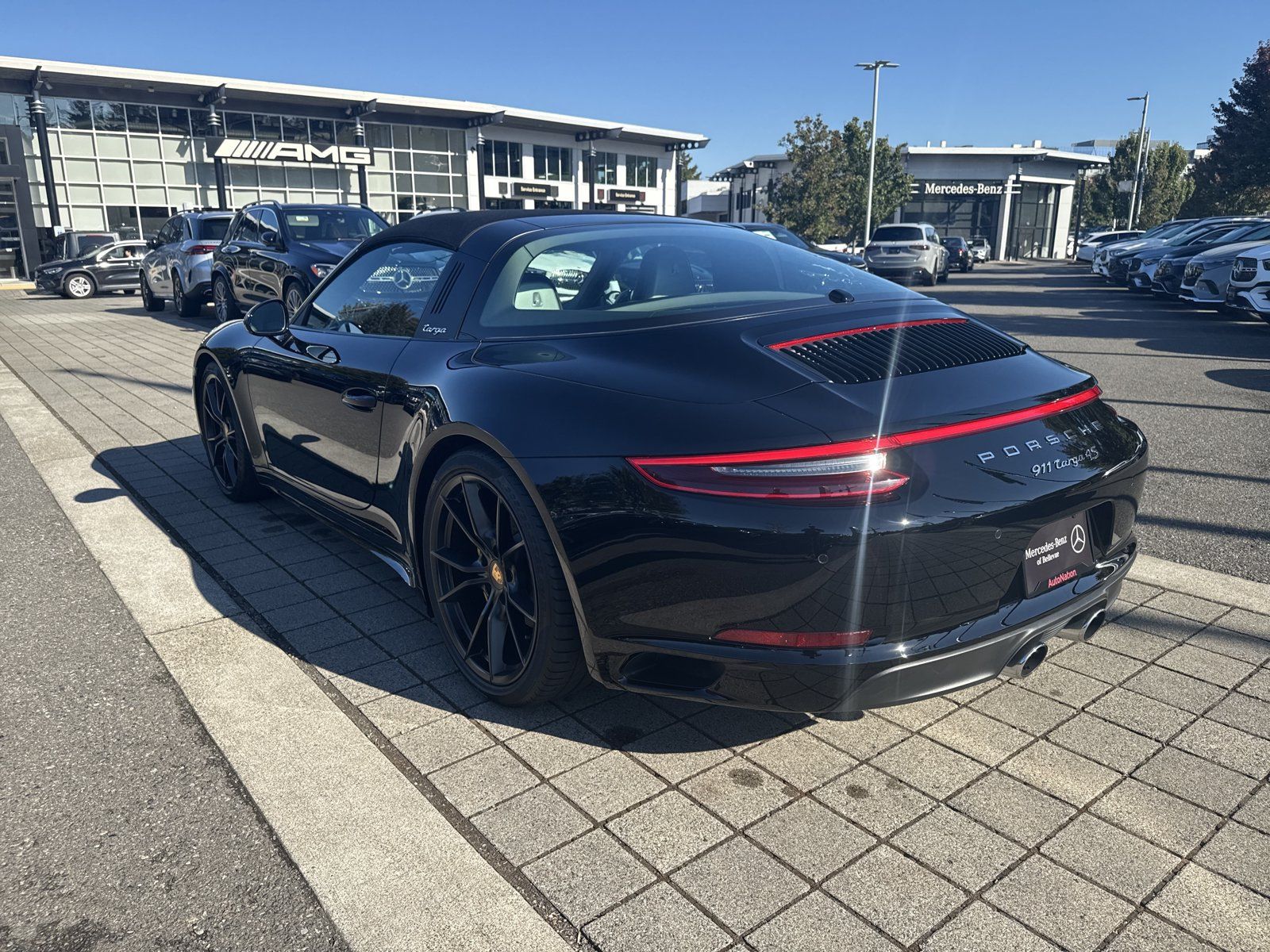 Used 2018 Porsche 911 Targa 4S AWD/4WD image 7