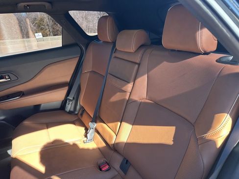 Used 2025 Toyota Crown Signia image 35