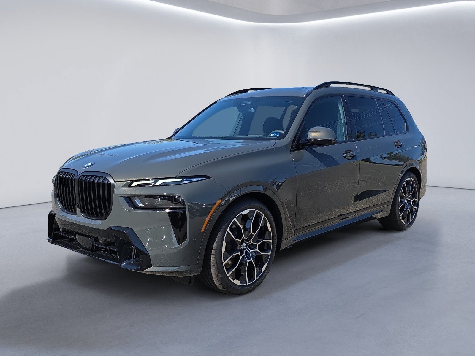 New 2027 BMW X7 xDrive40i w/ M Sport Package AWD/4WD image 7