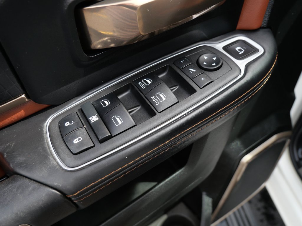 Used 2022 RAM 2500 Limited AWD/4WD image 21