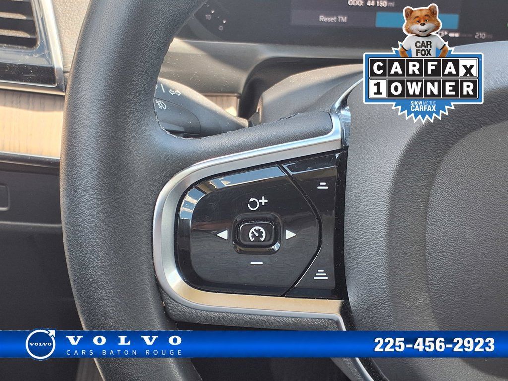 Certified 2024 Volvo XC90 B6 Ultimate w/ Protection Package Premier AWD/4WD image 28