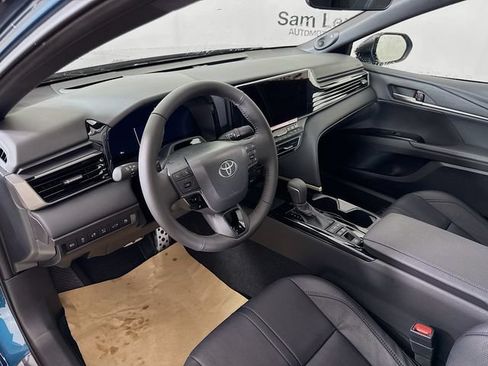 New 2026 Toyota Camry XSE AWD/4WD image 9