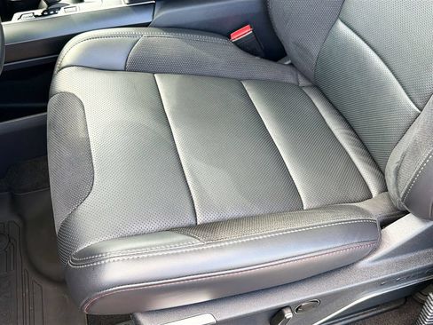 Used 2025 Ford F150 Raptor AWD/4WD image 20