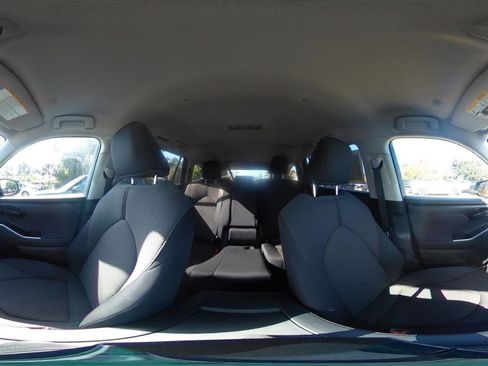 Used 2025 Toyota Highlander LE image 44