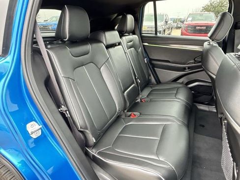 Used 2025 Jeep Wagoneer S Limited image 19