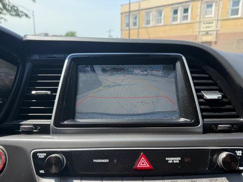 Used 2019 Hyundai Sonata Limited w/ Ultimate Package 04 FWD image 34