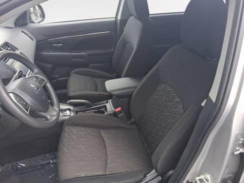 Used 2024 Mitsubishi Outlander Sport AWD image 12