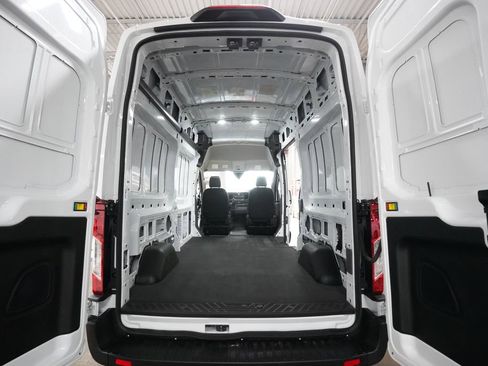 Used 2024 Ford Transit 250 148 High Roof image 10