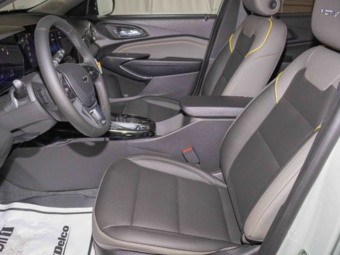 New 2026 Chevrolet Trax ACTIV w/ Driver Confidence Package FWD image 8