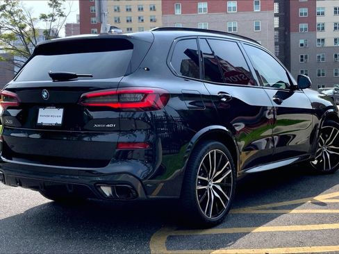 Used 2023 BMW X5 xDrive40i w/ M Sport Package AWD/4WD image 12
