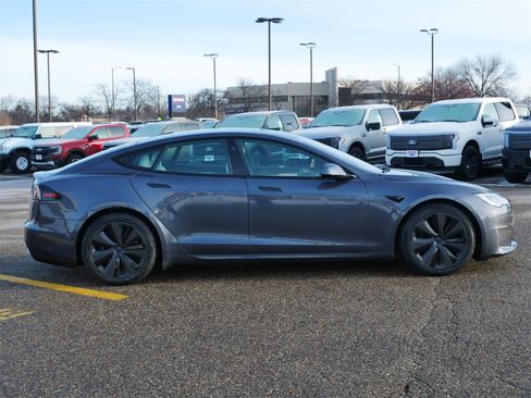 Used 2022 Tesla Model S image 6