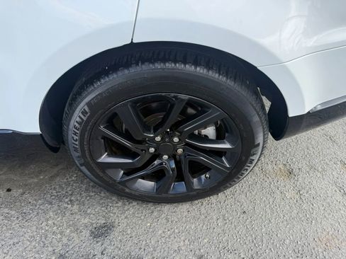 Used 2019 Land Rover Range Rover Sport HSE AWD/4WD image 62