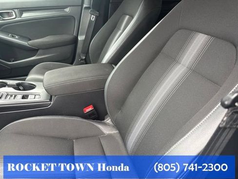 Used 2025 Honda Civic Sport image 12