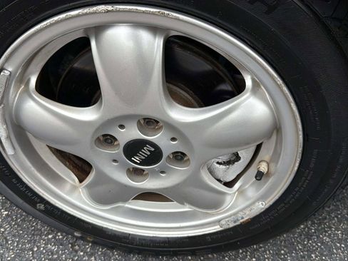 Used 2011 MINI Cooper Hardtop image 44