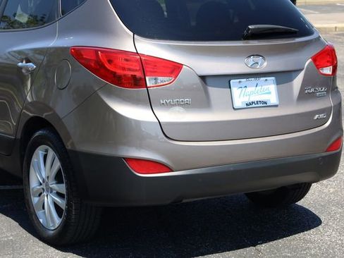 Used 2013 Hyundai Tucson Limited AWD/4WD image 8