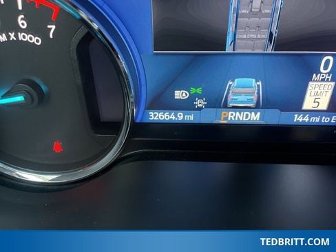 Used 2022 Ford Expedition XLT image 29