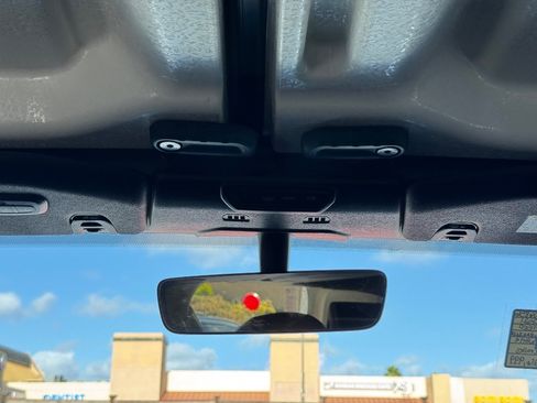 Used 2021 Jeep Wrangler Unlimited Sahara w/ Cold Weather Group image 26