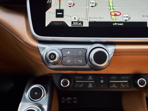 Used 2018 Ferrari GTC4Lusso image 69