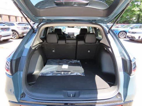 New 2026 Honda HR-V EX-L image 11