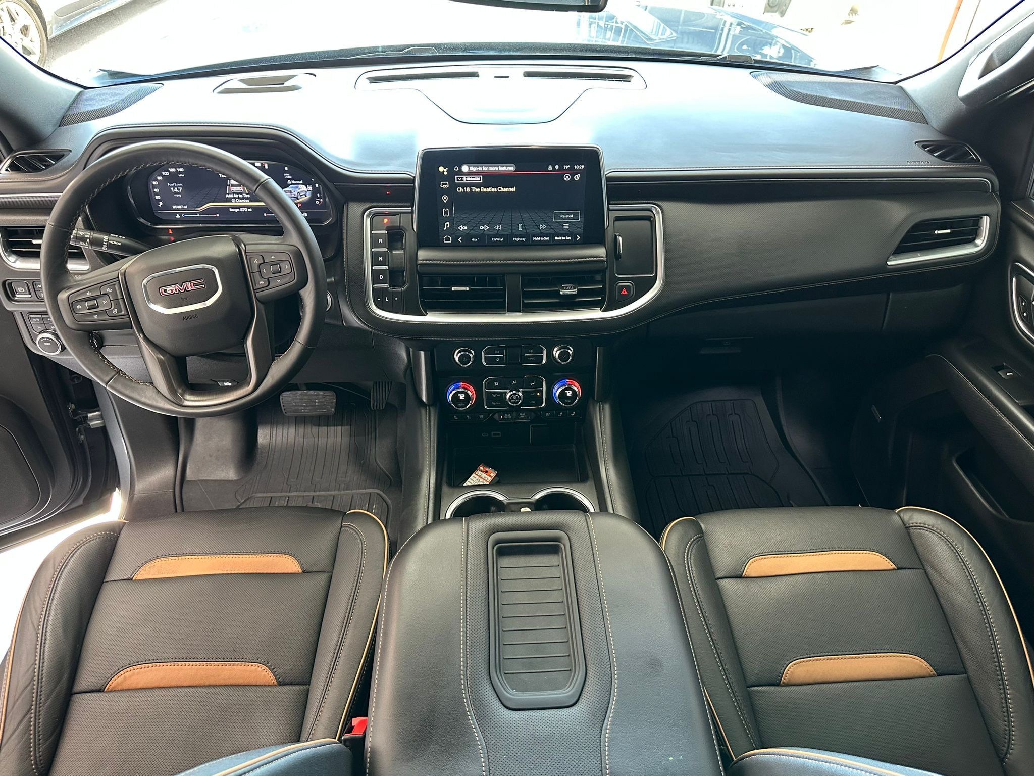 Used 2022 GMC Yukon AT4 AWD/4WD image 19