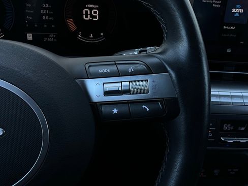 Used 2025 Hyundai Kona SEL image 36