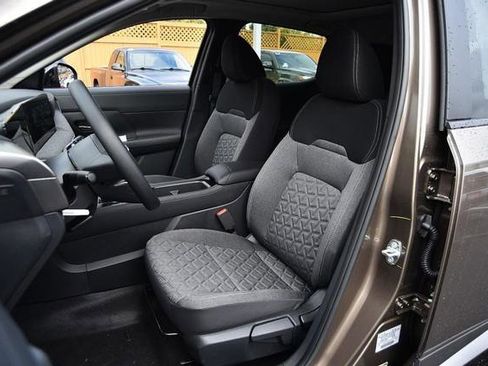 New 2026 Nissan Kicks SV w/ SV Premium Package image 20